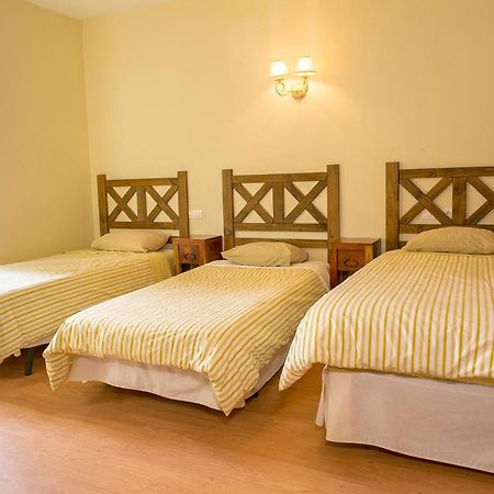 Conjunto Entre Acebos Pension Sotillo de Sanabria Buitenkant foto