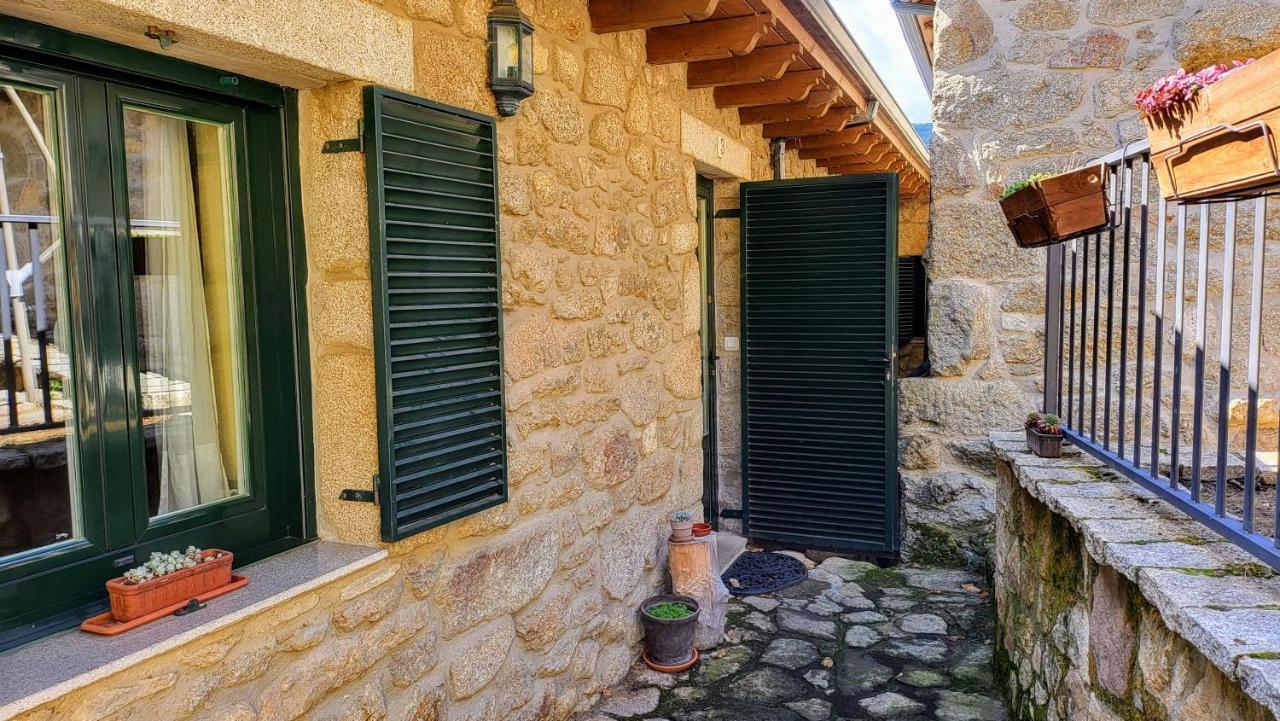 Conjunto Entre Acebos Pension Sotillo de Sanabria Buitenkant foto